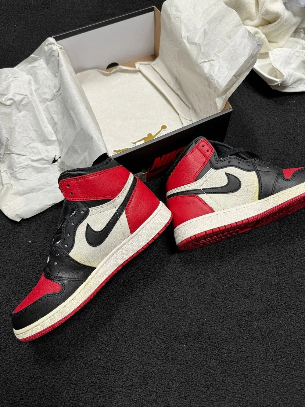 DS Jordan Bred Toe 1 GS size 6 6Y Nike 100% Authentic